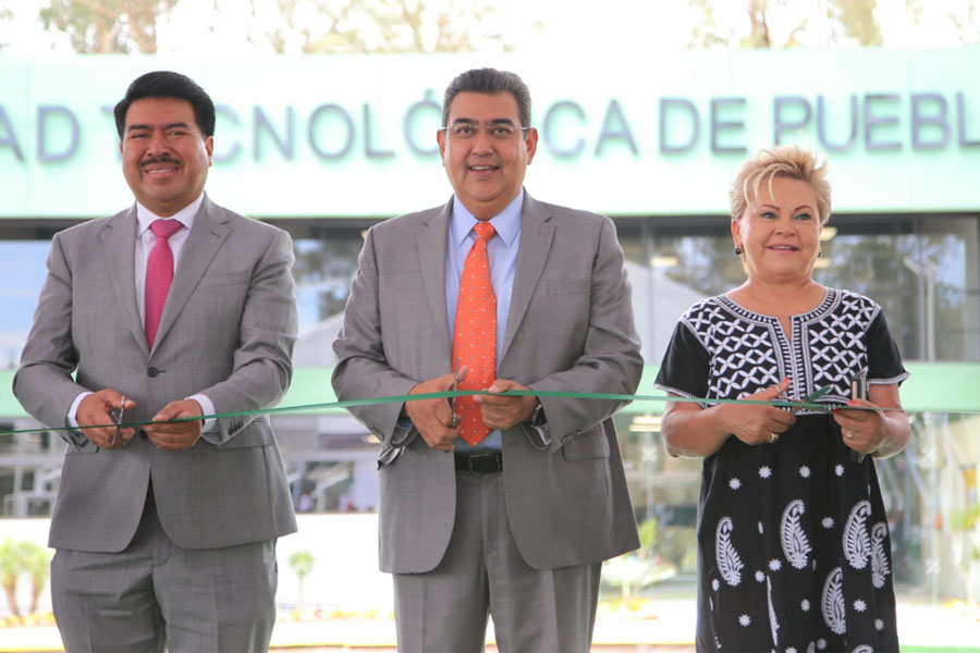 Inauguró e inició Céspedes obras en la UTP por 30 mdp