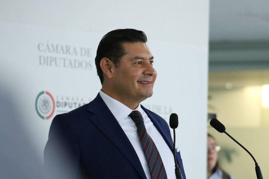 Modelo educativo de AMLO tiene el respaldo social: Armenta