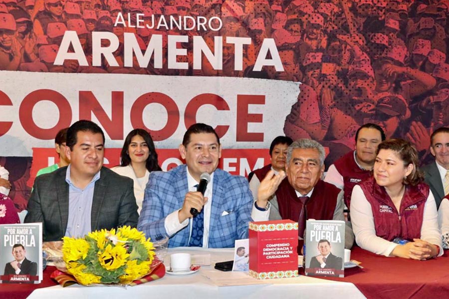 Avala Armenta política educativa de AMLO y libros de texto