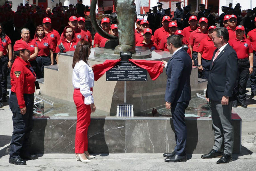 Reconoció Gaby Bonilla labor de cuerpo de bomberos