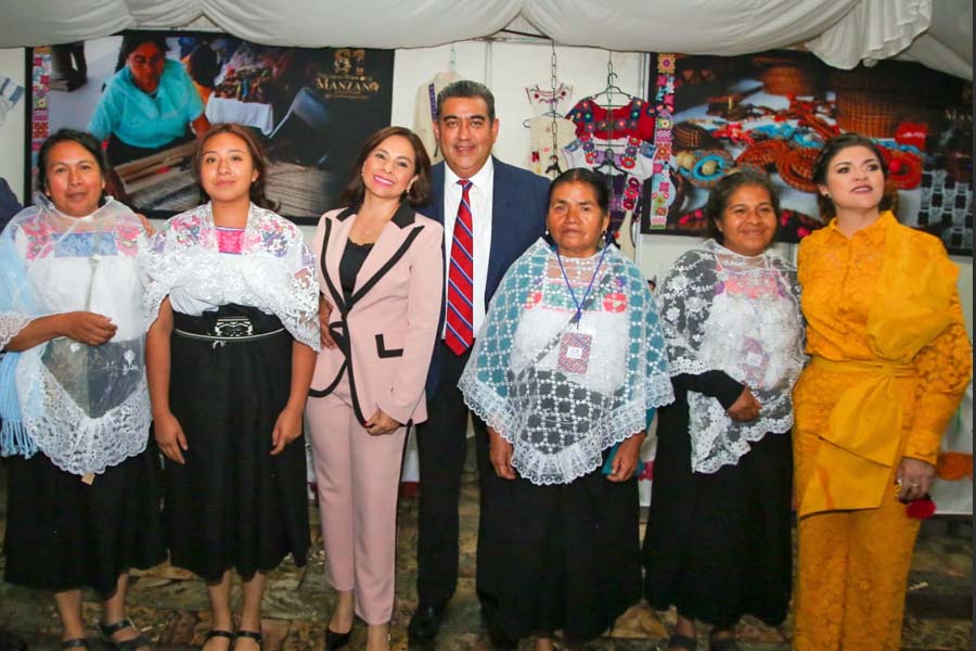 Inauguró Céspedes 81 Feria de la Manzana 2023 de Zacatlán