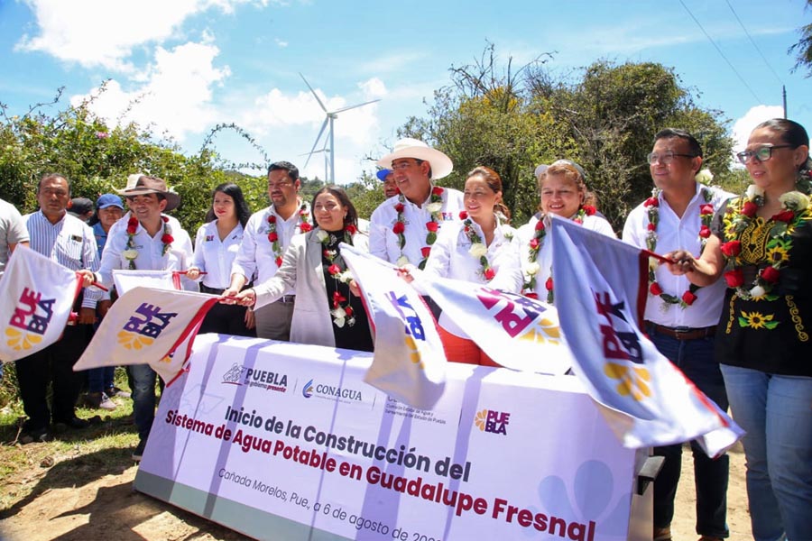 Inició Céspedes construcción de sistema de agua potable en Cañada Morelos