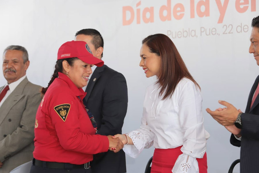 Reconoció Gaby Bonilla labor de cuerpo de bomberos