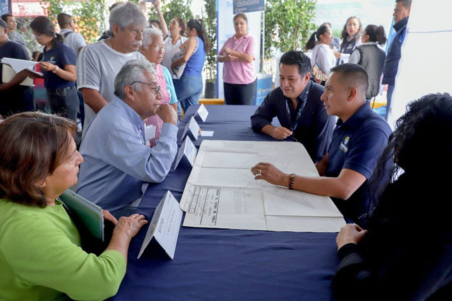 Encabezó Mundo Tlatehui Viernes de proximidad en Lázaro Cárdenas