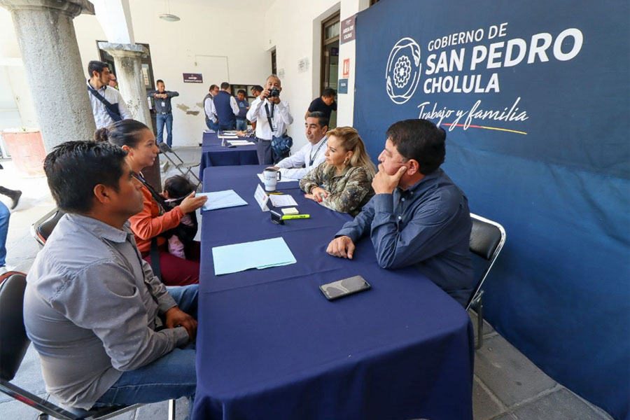 Encabezó Paola Angon Martes Ciudadano con servicios gratuitos