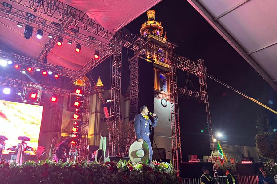 Celebró Paola Angon el Grito de Independencia 2023