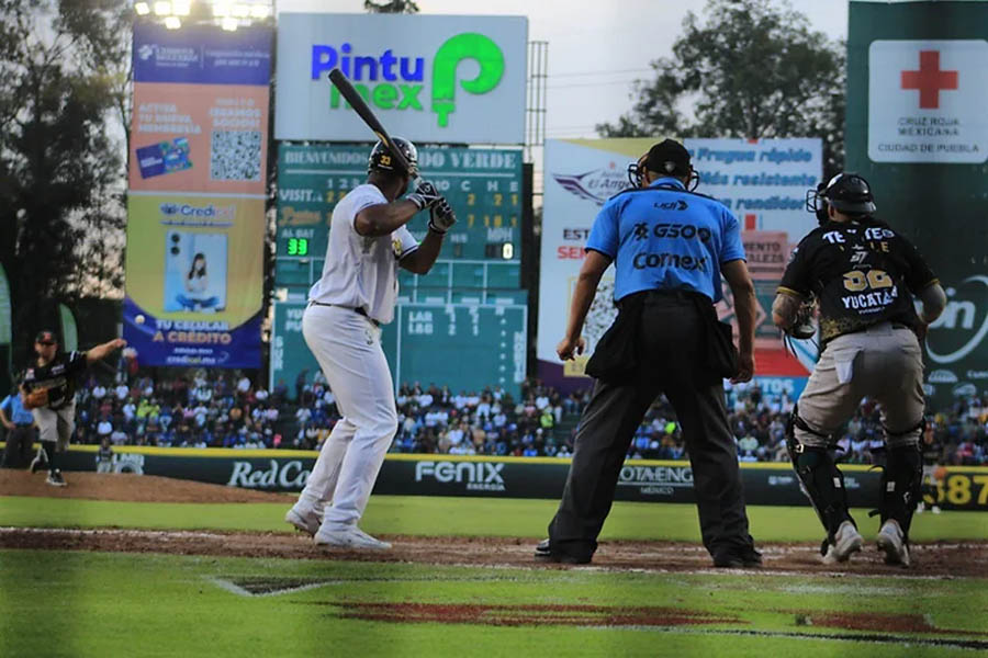 Ganó Pericos a Leones y está a un juego de la Serie del Rey