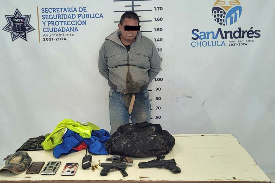 Detiene en San Andrés Cholula a sujeto con varias armas