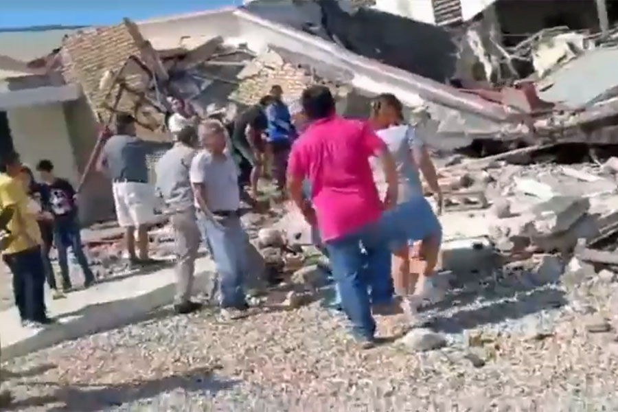 Van 10 muertos por derrumbe en iglesia de Tamaulipas