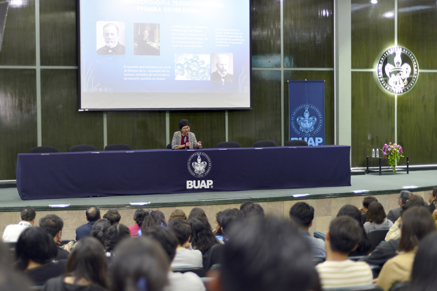 Celebró Lilia Cedillo aniversario de Biotecnología