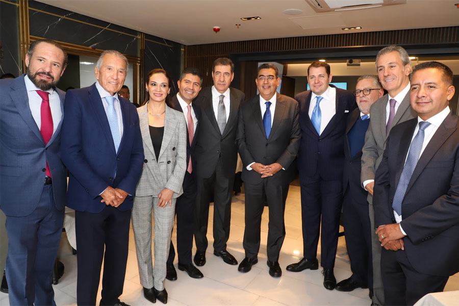 Se reunió Céspedes con integrantes del Club de Empresarios