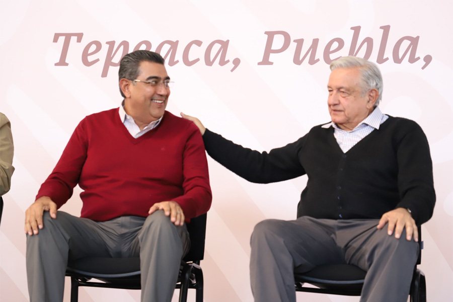 Refrendaron AMLO y Céspedes trabajo conjunto en Puebla