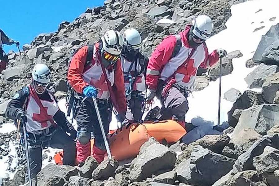 Murió alpinista extraviada en el Pico de Orizaba