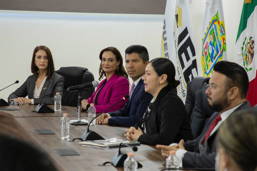 Registró ERP plataforma electoral de Alianza en el IEE