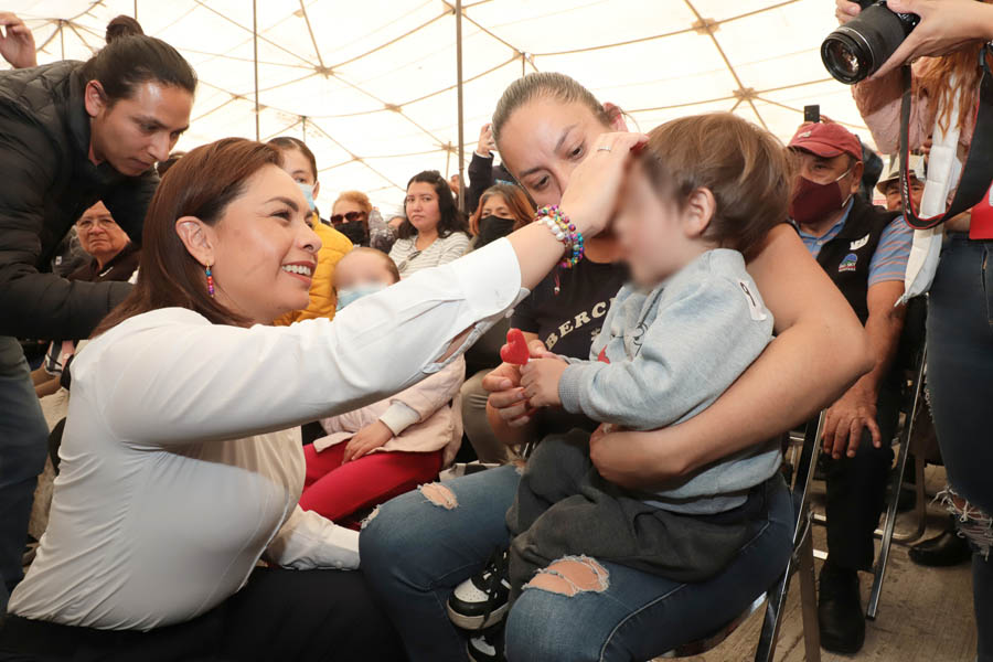 Realizó Gaby Bonilla Jornada "DIFerente" en San Bartolo