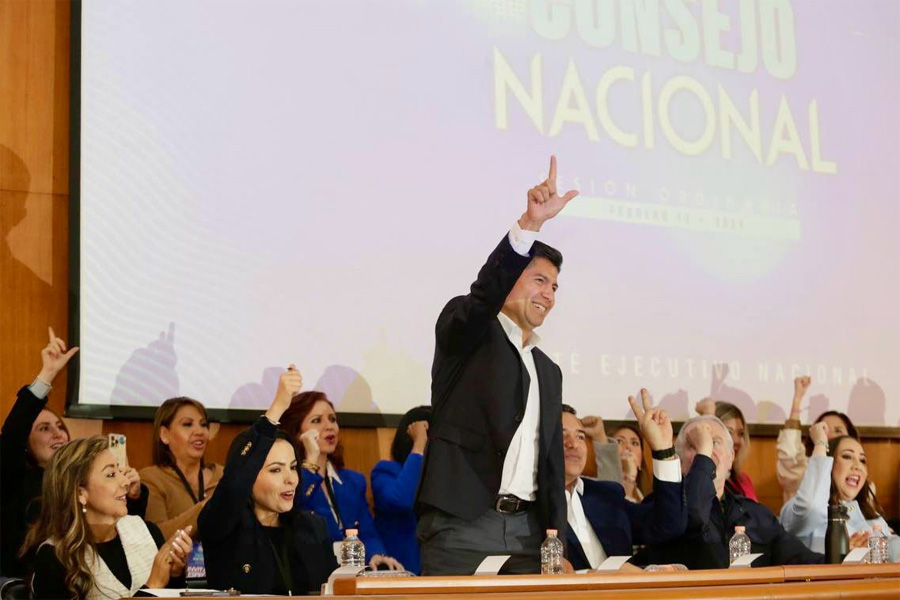 Participó Lalo Rivera en Sesión del Consejo Nacional del PAN