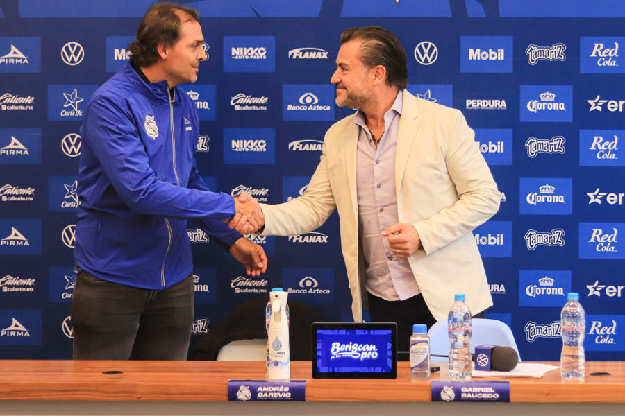 Es Andrés Carevic, nuevo Director Técnico del Club Puebla