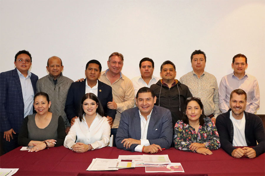 Fortaleció Alejandro Armenta unidad con líderes municipales
