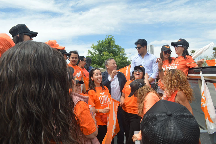 Conmemoraron Sofía Pezzat y Fernando Morales el 25 M