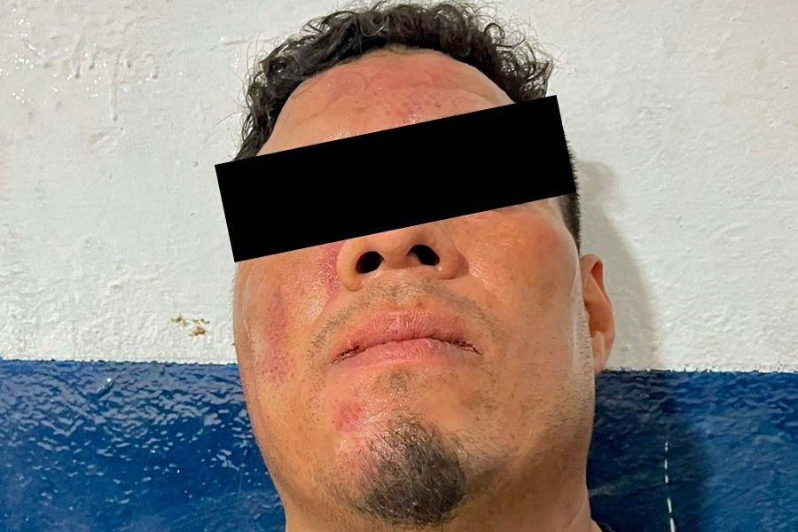 Detienen a sujeto por robo de camioneta en Totimehuacán