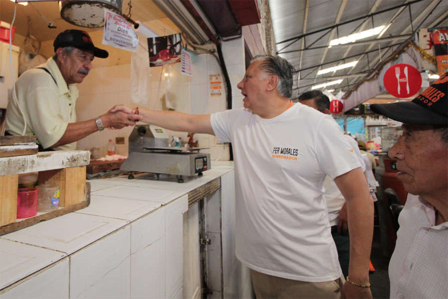 Visitó Fernando Morales el mercado de "Mayorazgo”