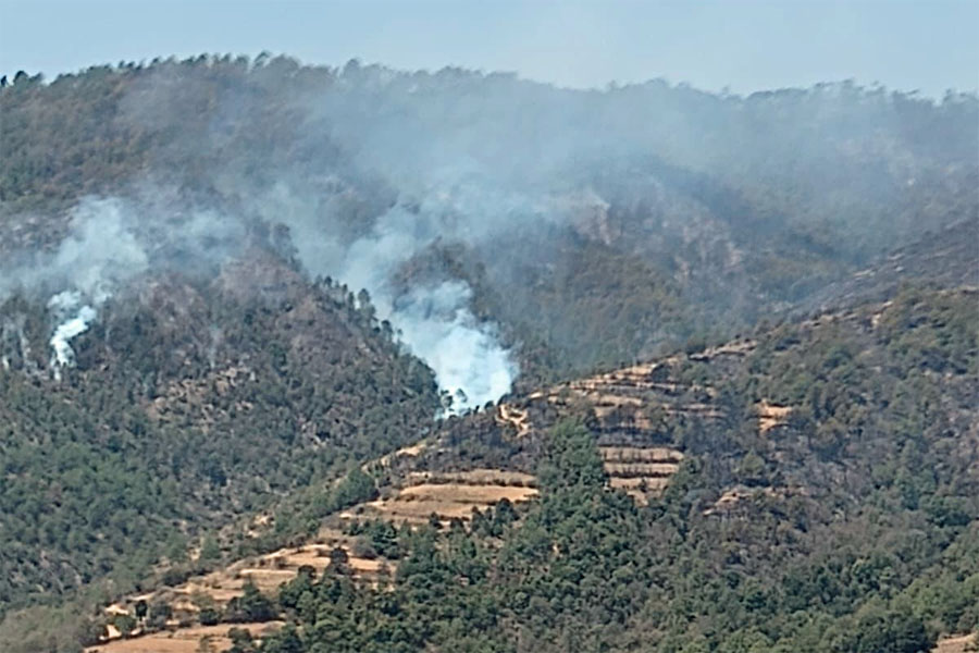 Siguen apagando fuego en Libres, Ocotepec e Ixtacamaxtitlán