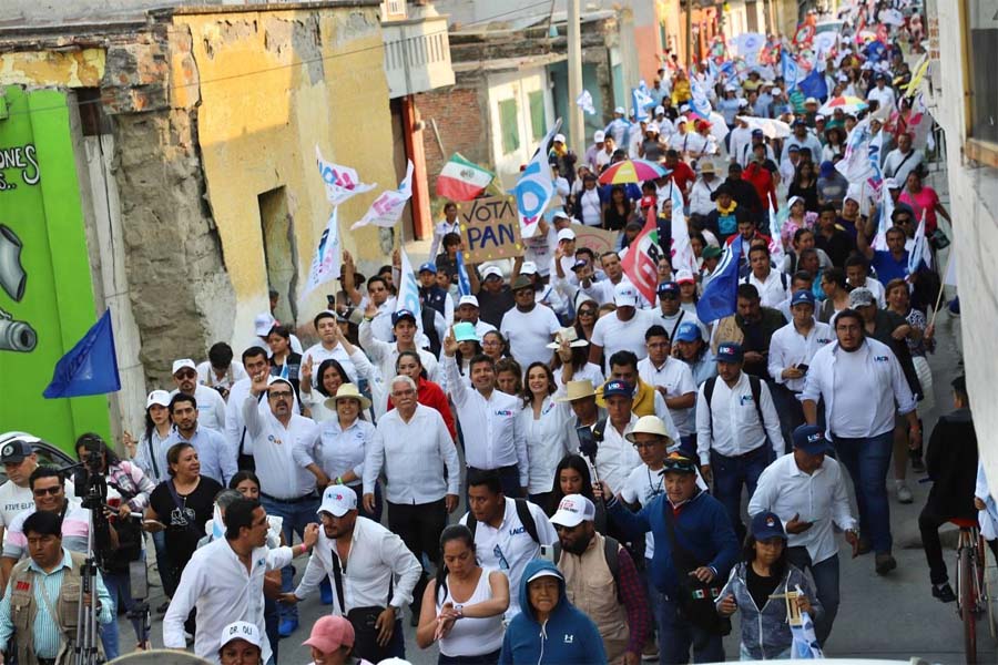 Marchó Lalo Rivera en Texmelucan por una Puebla sin miedo