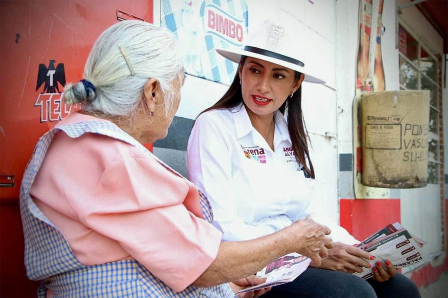 Mantiene Angélica Alvarado la delantera en las preferencias