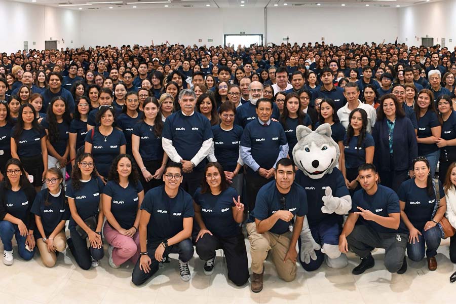 Recibió BUAP a estudiantes que participan en Programa Delfín