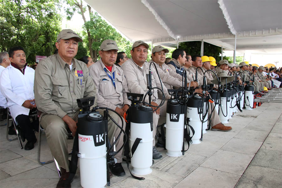 Entregó Céspedes equipamiento en Huaquechula contra dengue