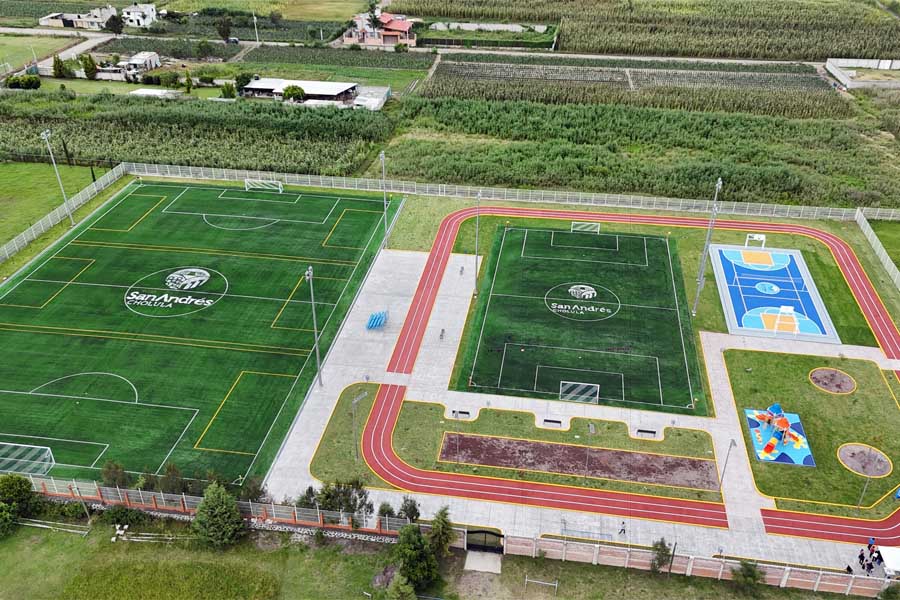 Entregó Mundo Tlatehui nuevo Deportivo en Cacalotepec