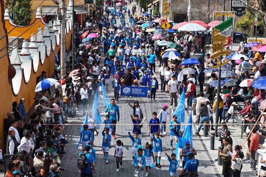 Participó Mundo Tlatehui en desfile de la Independencia