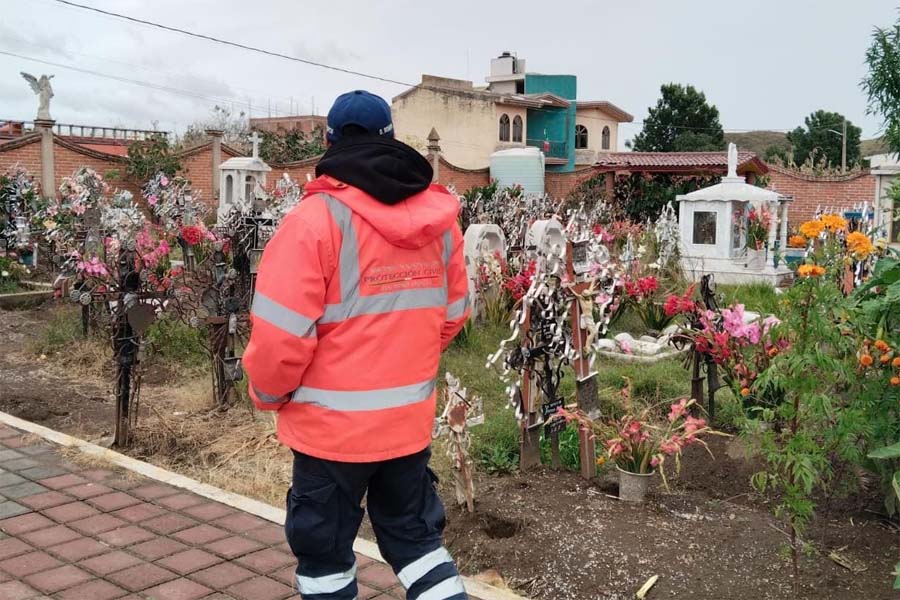 Supervisó PC Condición de panteones en San Pedro Cholula