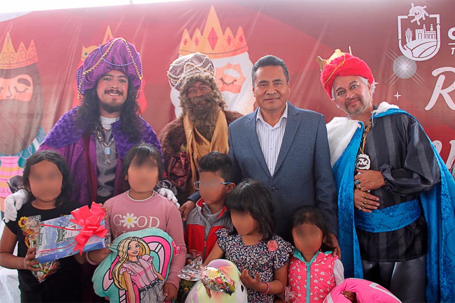 Celebró Armando Aguirre y Reyes Magos a menores de Coronango