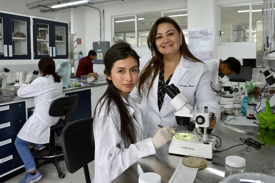 Estudia Investigadora BUAP parásitos de los cacomixtles