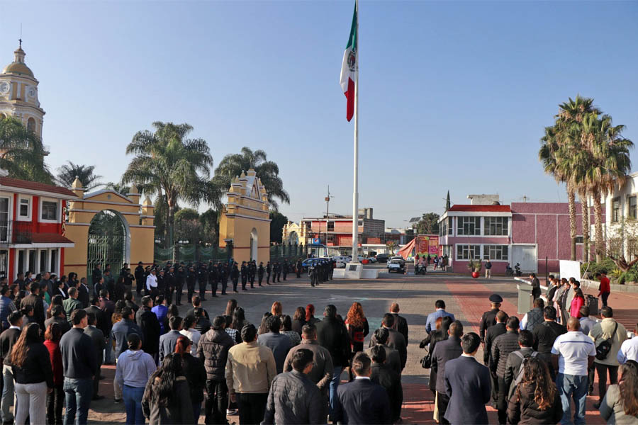 Encabezó edil de Cuautlancingo ceremonia de la Constitución