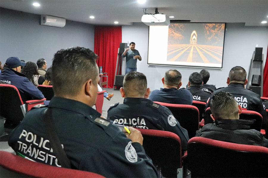 Capacitó Turismo a policías de San Pedro Cholula en atención