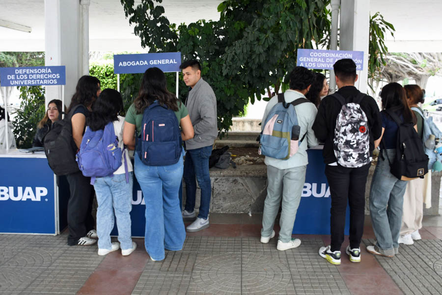 Instala BUAP Módulos de Atención a Comunidad Universitaria