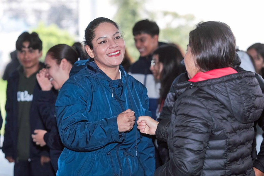 La presidenta municipal realizó la octava jornada de la campaña integral “Juventudes de Resultados: Cambiando el Rumbo”, en el Bachillerato General Elena Garro.