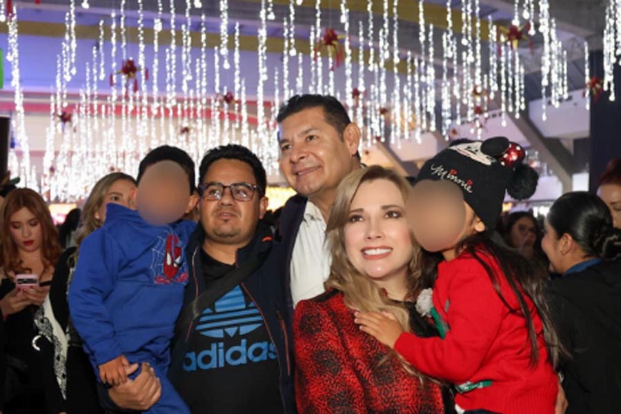 Inauguró gobernador Armenta Festival Navideño 2025